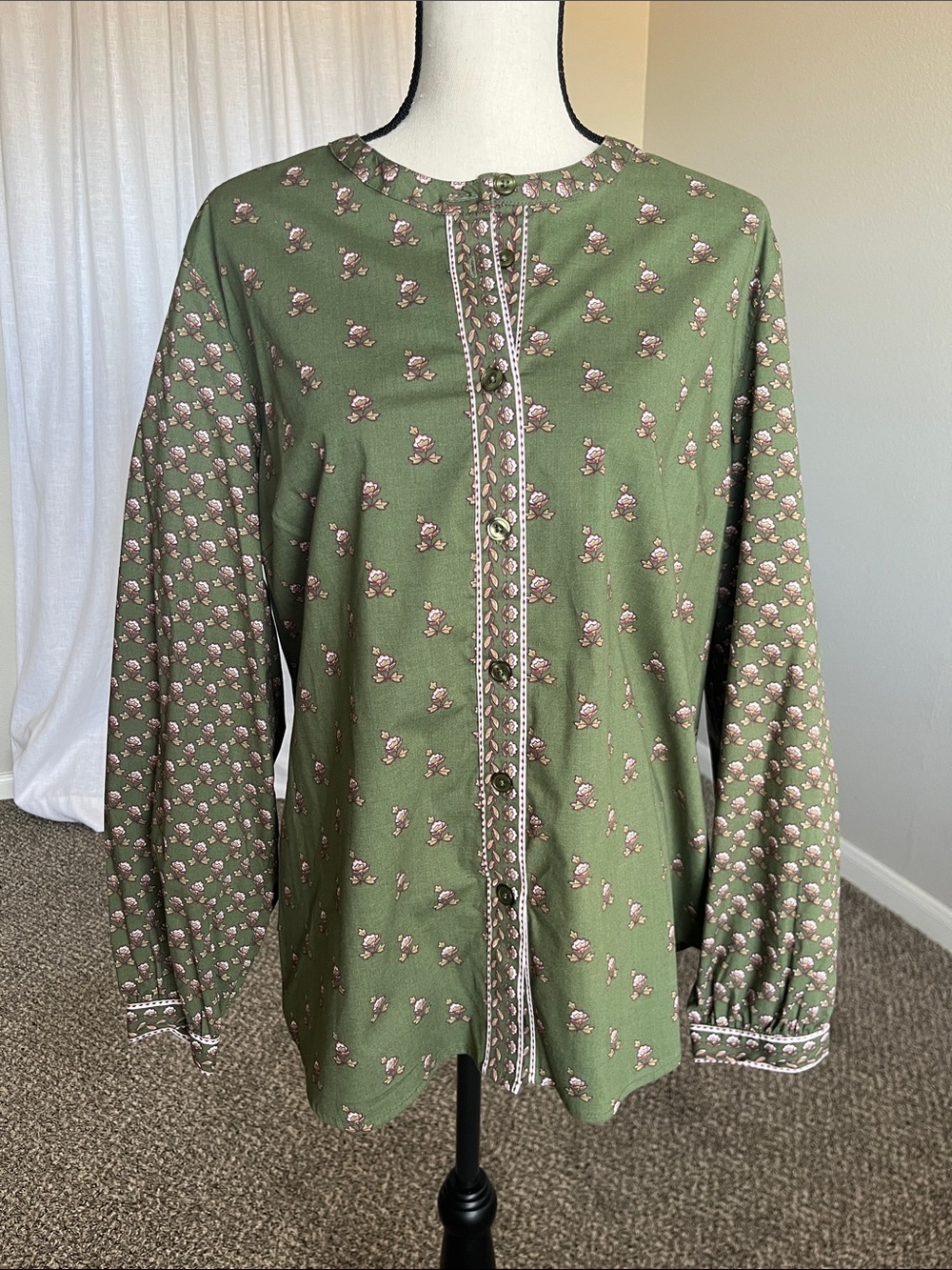 Belle by Kim Gravel Perfect Patchwork Blouse Olive Green Floral XL NWOT